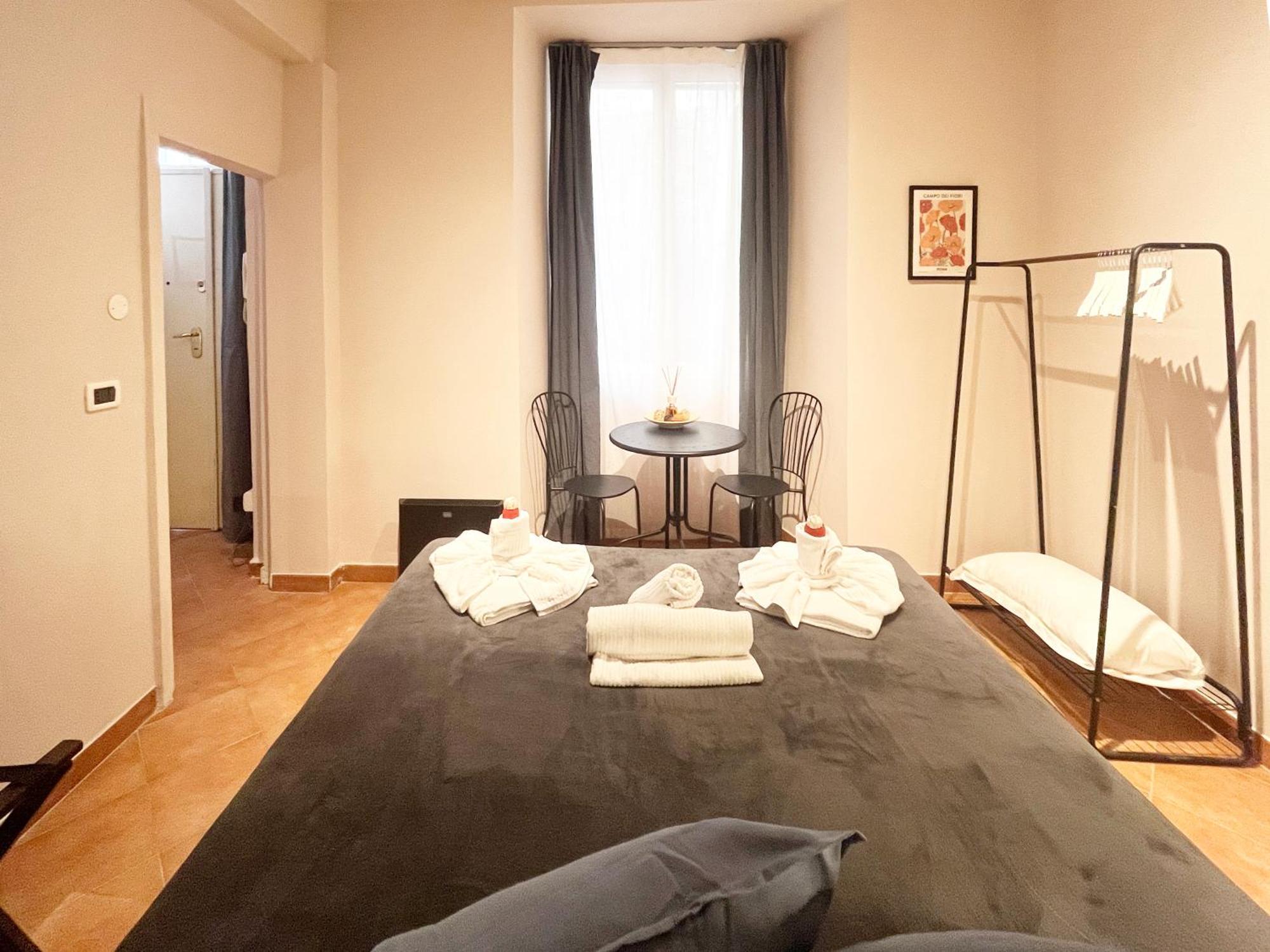 Giano Host - Famagosta *